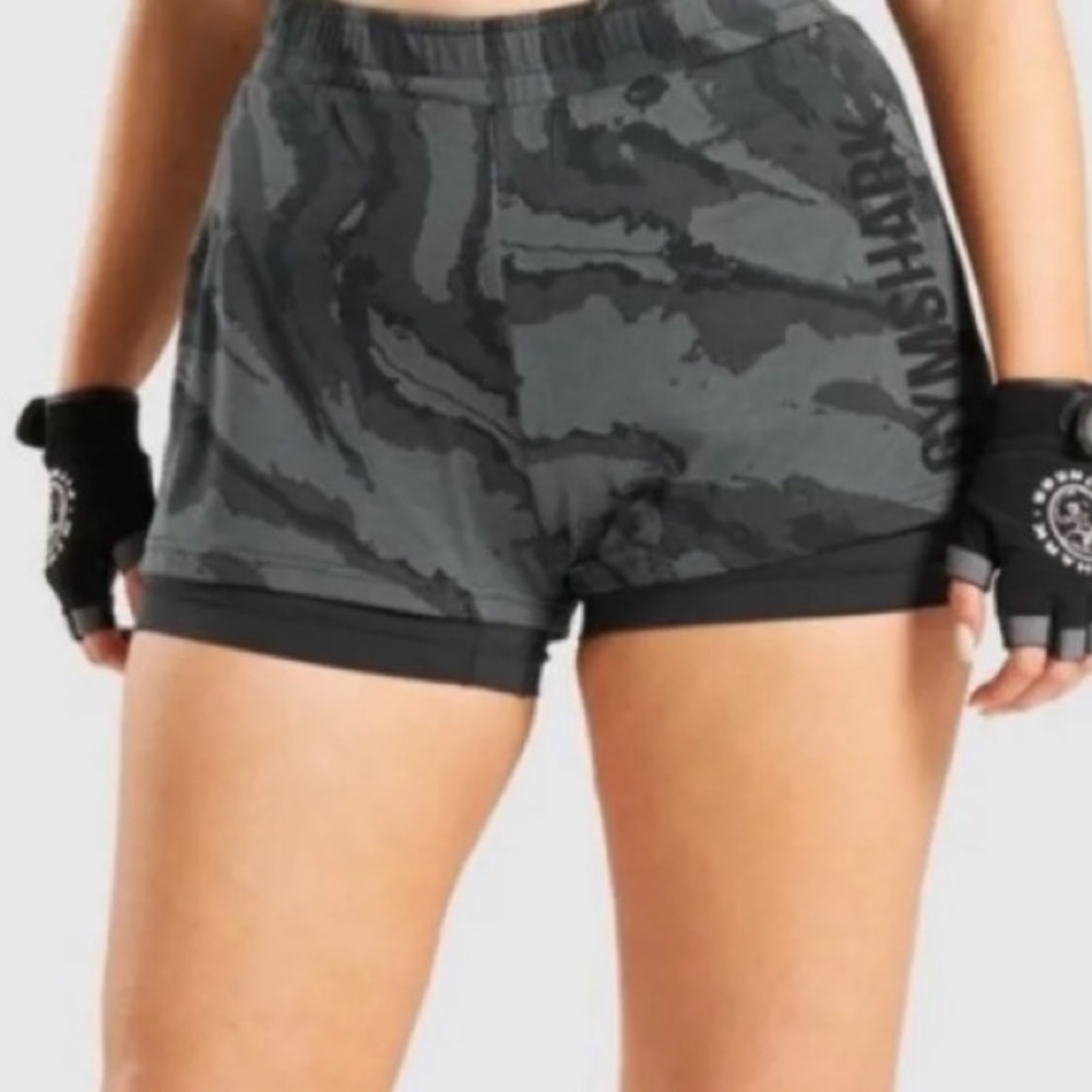Gymshark power loose shorts